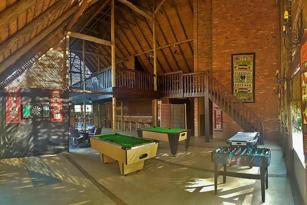 האזיביו Kwambali Riverside Lodge מראה חיצוני תמונה