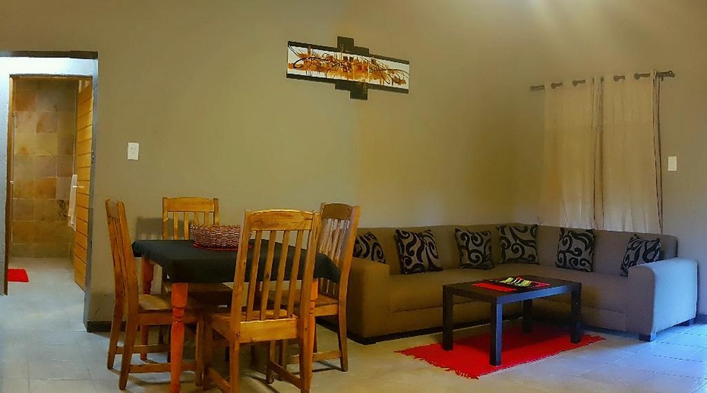 האזיביו Kwambali Riverside Lodge מראה חיצוני תמונה