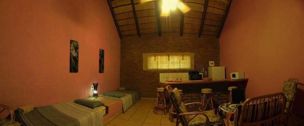 האזיביו Kwambali Riverside Lodge מראה חיצוני תמונה